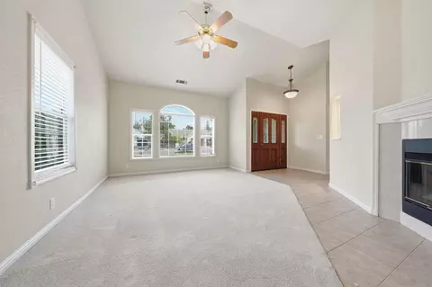 Living - 3953 Eagle Pkwy, Redding, CA 96001 photo 4 of 10