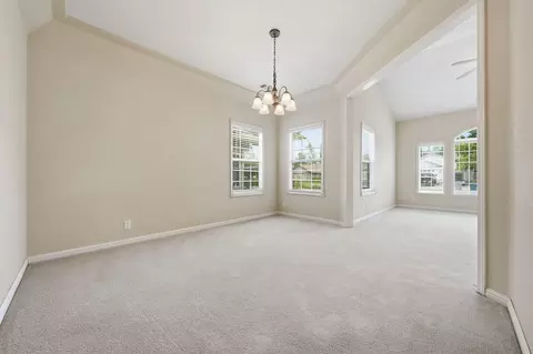 Living - 3953 Eagle Pkwy, Redding, CA 96001 photo 10 of 10