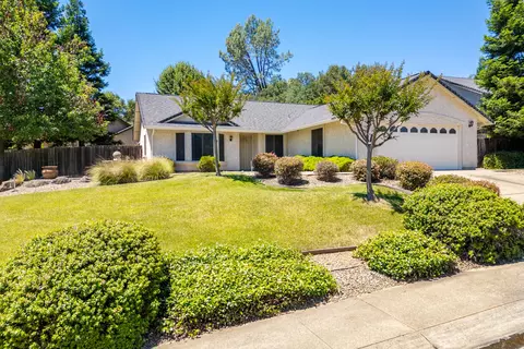 3192 Quigley Ct, Shasta Lake, CA 96019