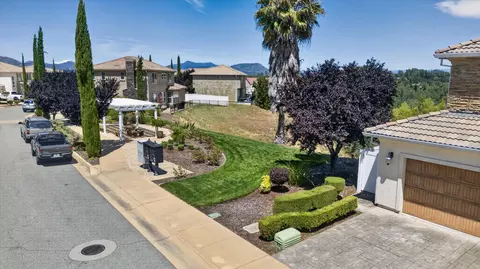 View/Area - 5556 Diamond Ridge Dr, Redding, CA 96003 photo 2 of 6