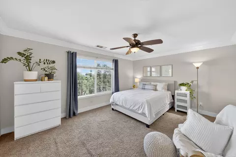 Bedroom - 5556 Diamond Ridge Dr, Redding, CA 96003 photo 1 of 4