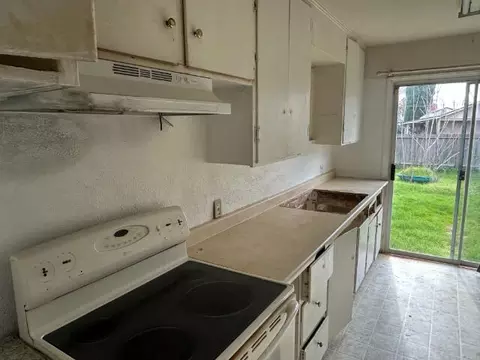 Kitchen - 1108 4th St, Redding, CA 96002 photo 1 of 1