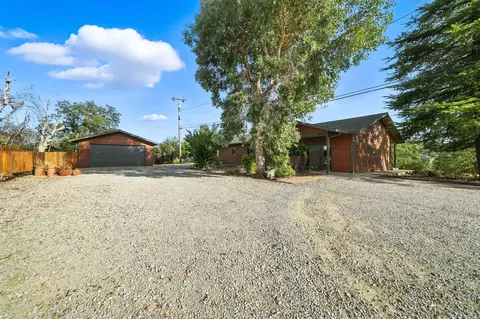 Exterior - 3821 Pebble Dr, Redding, CA 96001 photo 2 of 20