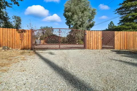 Other - 3821 Pebble Dr, Redding, CA 96001 photo 8 of 12