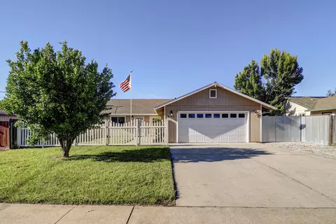 4143 Saint Patricks Ave, Redding, CA 96003