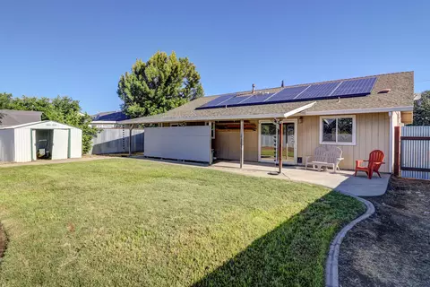 Exterior - 4143 Saint Patricks Ave, Redding, CA 96003 photo 7 of 10