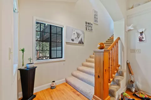 Entry Way - 13180 Montecito Rd, Red Bluff, CA 96080 photo 3 of 4