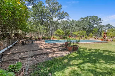 Exterior - 13180 Montecito Rd, Red Bluff, CA 96080 photo 17 of 29