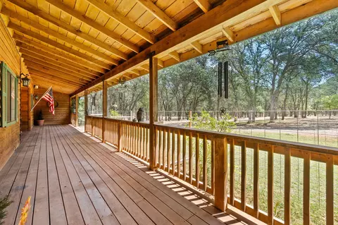 Exterior - 13180 Montecito Rd, Red Bluff, CA 96080 photo 18 of 29