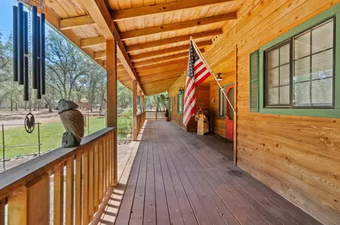Exterior - 13180 Montecito Rd, Red Bluff, CA 96080 photo 19 of 29