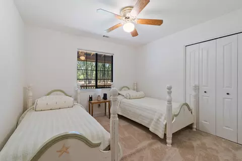 Bedroom - 13180 Montecito Rd, Red Bluff, CA 96080 photo 5 of 9