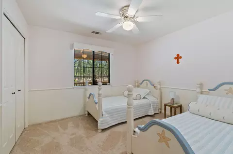 Bedroom - 13180 Montecito Rd, Red Bluff, CA 96080 photo 3 of 9