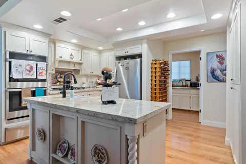 Kitchen - 13180 Montecito Rd, Red Bluff, CA 96080 photo 3 of 6