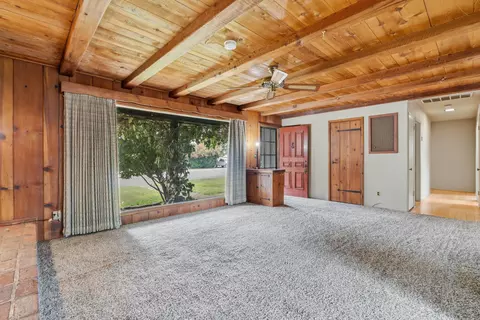 Living - 126 Mary Ln, Red Bluff, CA 96080 photo 2 of 4