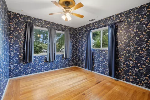 Bedroom - 126 Mary Ln, Red Bluff, CA 96080 photo 5 of 6