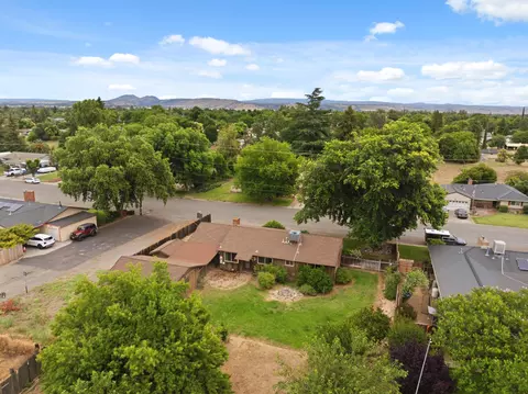 View/Area - 126 Mary Ln, Red Bluff, CA 96080 photo 6 of 8