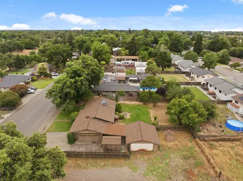 View/Area - 126 Mary Ln, Red Bluff, CA 96080 photo 3 of 8