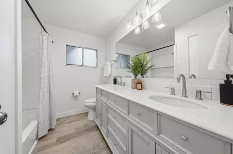 Bath - 860 Lake Blvd, Redding, CA 96003 photo 2 of 2