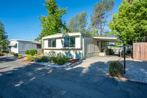 1221 E Cypress Ave, Redding, CA 96002 photo 49