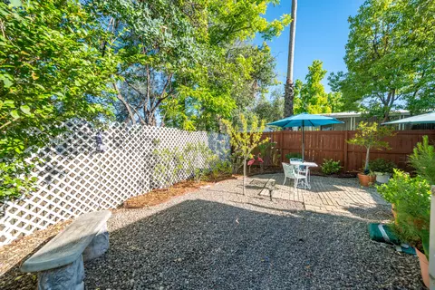 1221 E Cypress Ave, Redding, CA 96002 photo 41