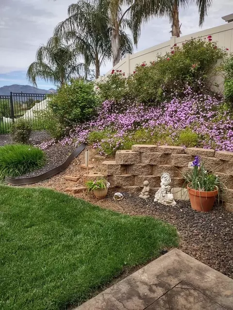 Exterior - 892 Coggins St, Redding, CA 96003 photo 11 of 16