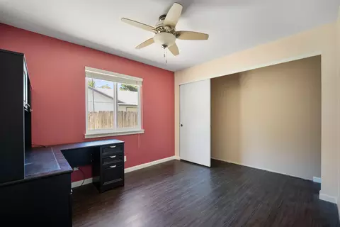 Bedroom - 3753 Canterbury Dr, Redding, CA 96002 photo 1 of 3