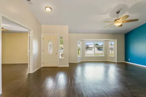 Living - 3753 Canterbury Dr, Redding, CA 96002 photo 1 of 4