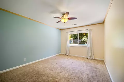 Bedroom - 3753 Canterbury Dr, Redding, CA 96002 photo 2 of 3