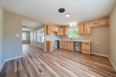 Entry Way - 1342 Willis St, Redding, CA 96001 photo 1 of 1