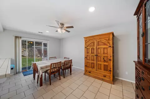 Dining - 1738 Almaden Dr, Redding, CA 96001 photo 1 of 2