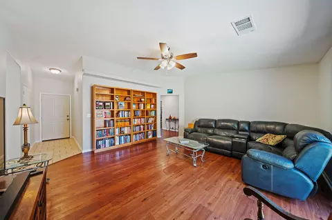 Living - 1738 Almaden Dr, Redding, CA 96001 photo 2 of 2