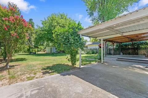 Exterior - 5039 Bidwell Rd, Redding, CA 96001 photo 5 of 10