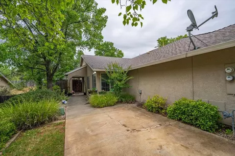 Exterior - 4597 Lynbrook Loop, Redding, CA 96003 photo 2 of 9
