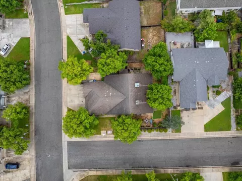 View/Area - 4597 Lynbrook Loop, Redding, CA 96003 photo 1 of 4