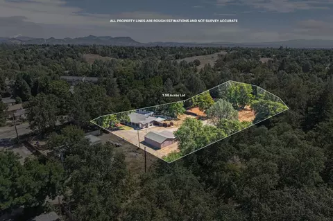 View/Area - 1361 College Vw, Redding, CA 96003 photo 6 of 12