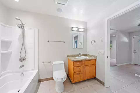 Bath - 1361 College Vw, Redding, CA 96003 photo 5 of 6