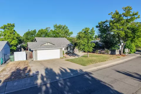 View/Area - 1639 Whistling Dr, Redding, CA 96003 photo 1 of 6
