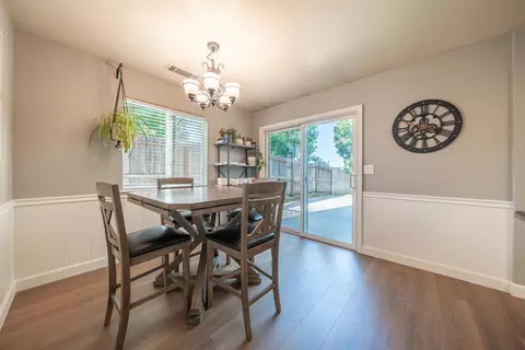 Dining - 1639 Whistling Dr, Redding, CA 96003 photo 2 of 3