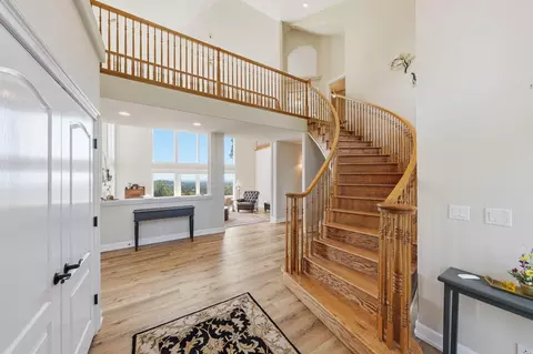 Entry Way - 15368 Mountain Shadows Dr, Redding, CA 96001 photo 1 of 2