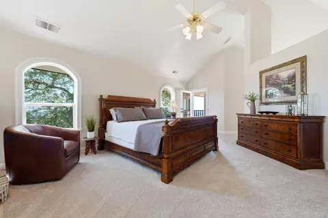 Bedroom - 15368 Mountain Shadows Dr, Redding, CA 96001 photo 1 of 3