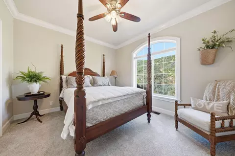 Bedroom - 15368 Mountain Shadows Dr, Redding, CA 96001 photo 2 of 3