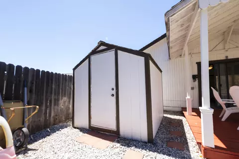 Exterior - 1005 Grouse Dr, Redding, CA 96003 photo 4 of 4