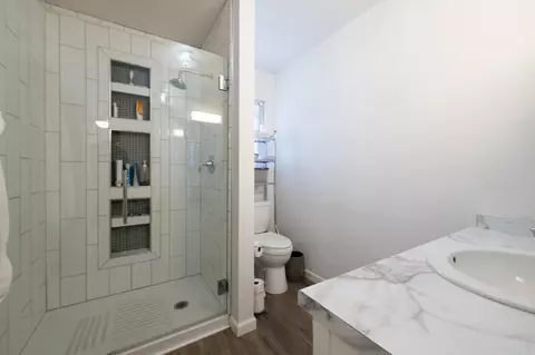Bath - 1005 Grouse Dr, Redding, CA 96003 photo 1 of 3