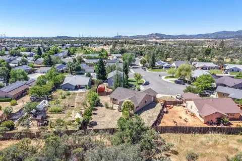 View/Area - 11405 Cortez Dr, Redding, CA 96003 photo 4 of 4