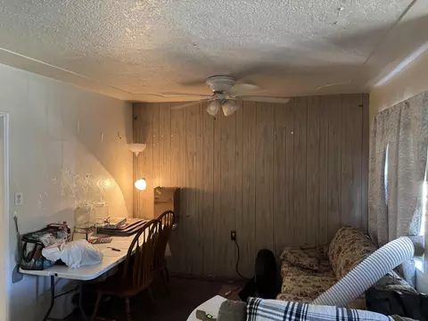 Living - 1015 Gold St, Redding, CA 96001 photo 1 of 1