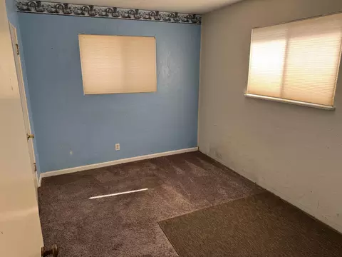 Bedroom - 1015 Gold St, Redding, CA 96001 photo 2 of 2