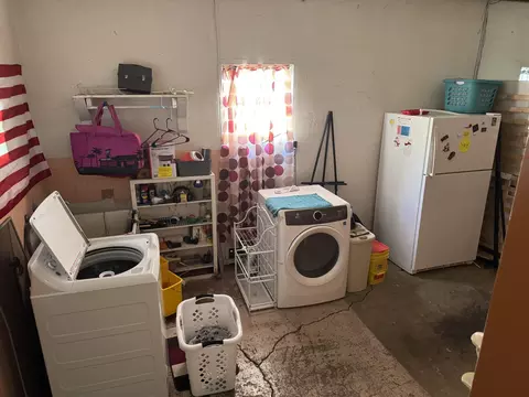 Other - 1015 Gold St, Redding, CA 96001 photo 3 of 4