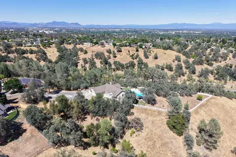 View/Area - 2707 Blue Bell Dr, Redding, CA 96001 photo 1 of 14