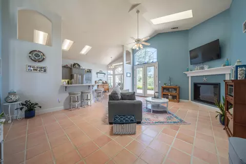 Other - 2707 Blue Bell Dr, Redding, CA 96001 photo 4 of 16