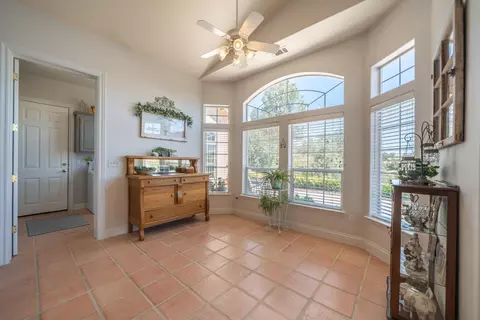 Entry Way - 2707 Blue Bell Dr, Redding, CA 96001 photo 1 of 8
